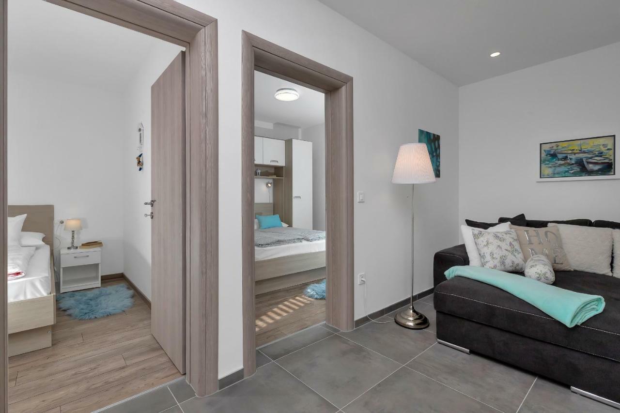 Apartment Amari Seaview Макарска Экстерьер фото