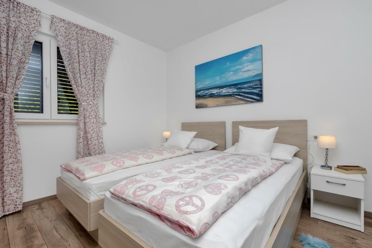 Apartment Amari Seaview Макарска Экстерьер фото