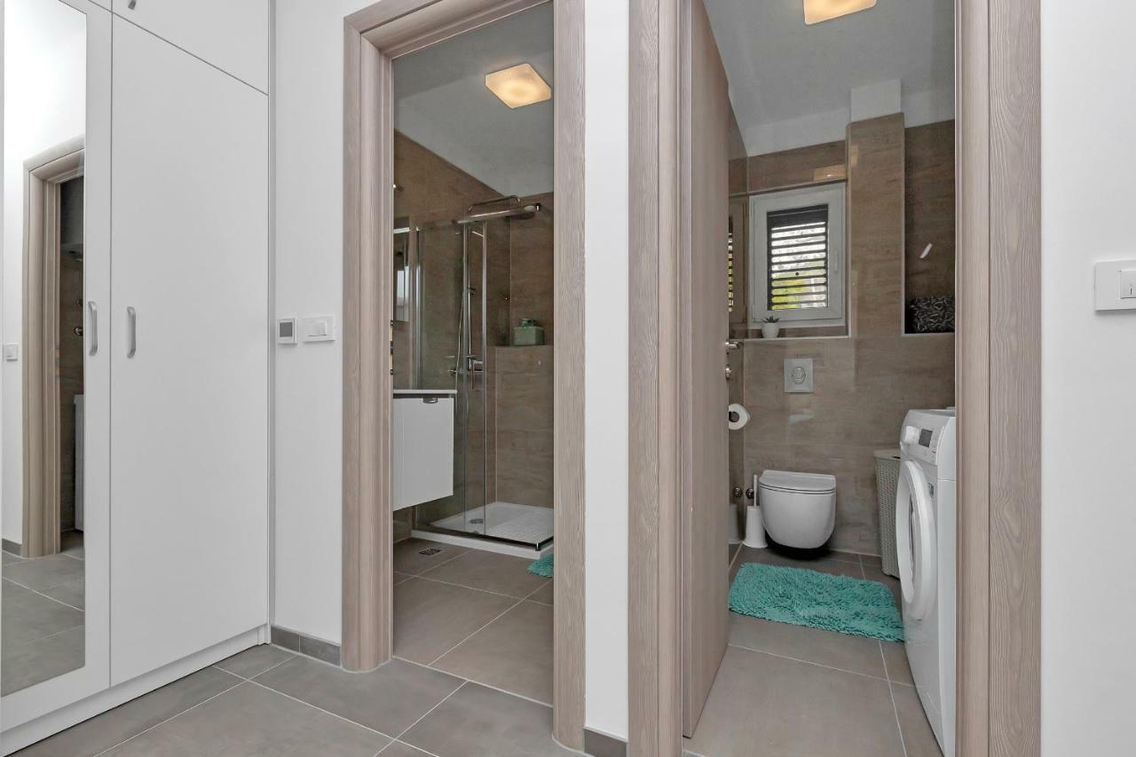 Apartment Amari Seaview Макарска Экстерьер фото